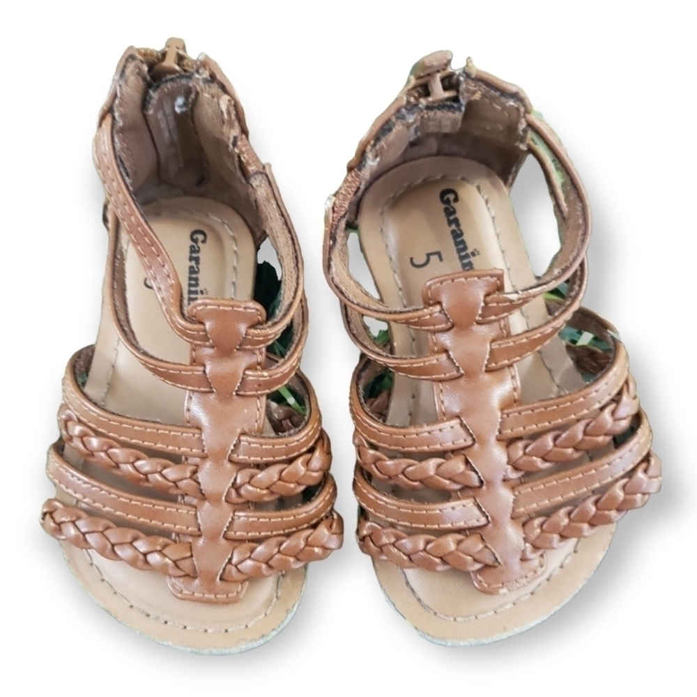 Garanimals Kids Size 5 Tan gladiator sandals